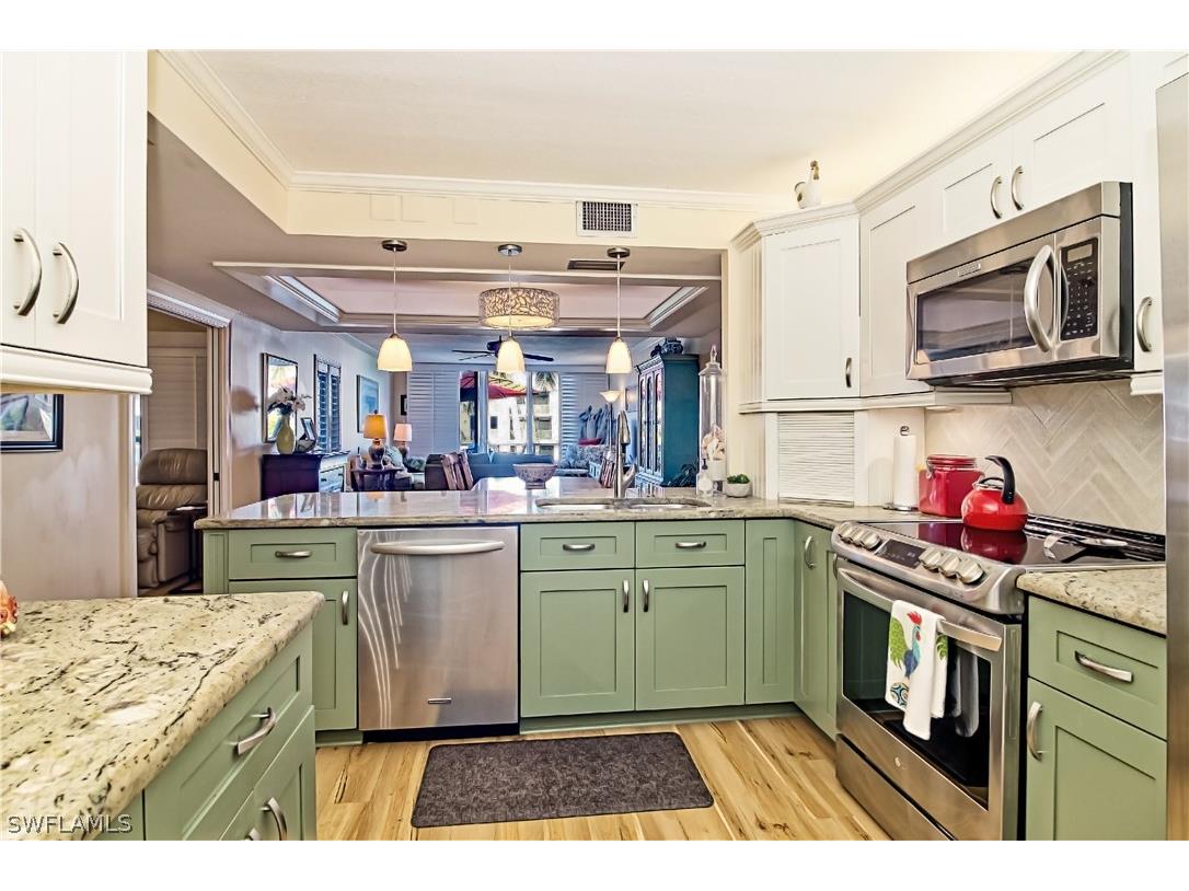 200 Periwinkle Way #232 Sanibel FL 33957 222067328 image6