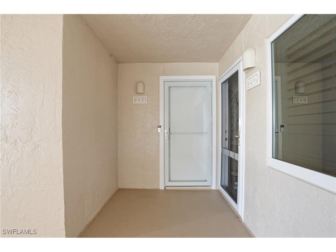 200 Periwinkle Way #233 Sanibel FL 33957 225078455 image6
