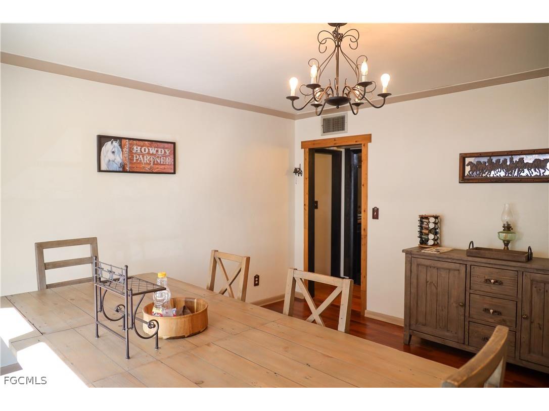 200 Riverview Drive Labelle FL 33935 2026008801 image10