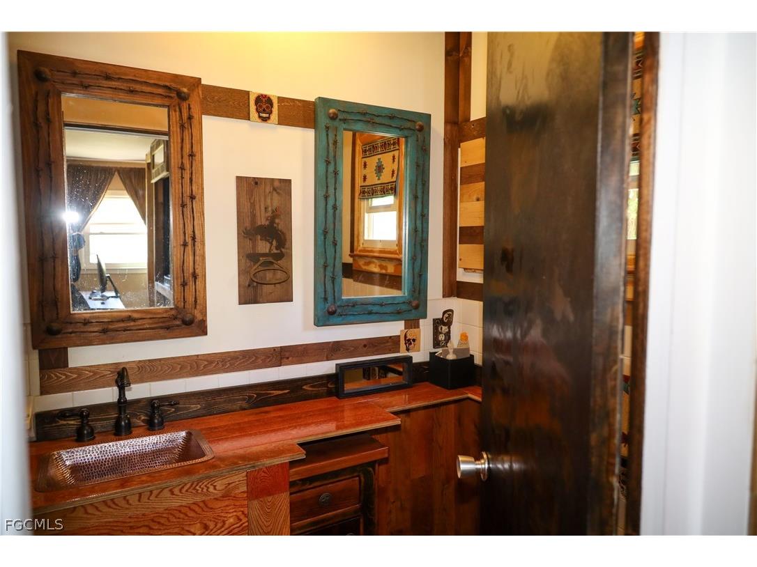 200 Riverview Drive Labelle FL 33935 2026008801 image24