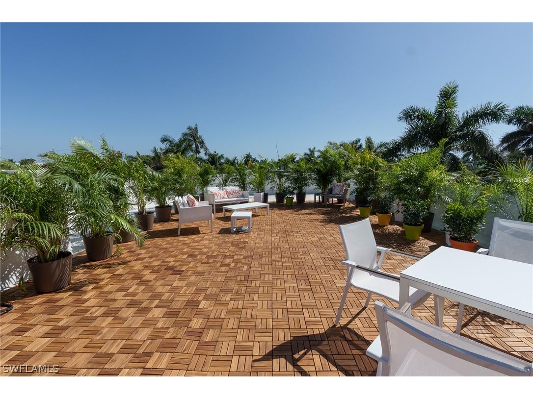 200 S Golf Drive Naples FL 34102 226011149 image20