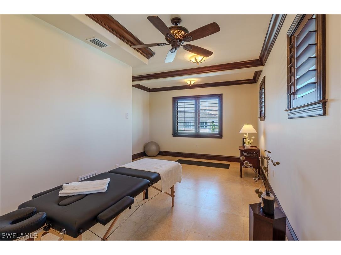 200 S Golf Drive Naples FL 34102 226011149 image35