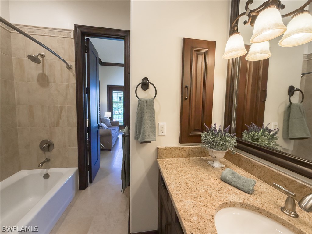 200 S Golf Drive Naples FL 34102 226011149 image40