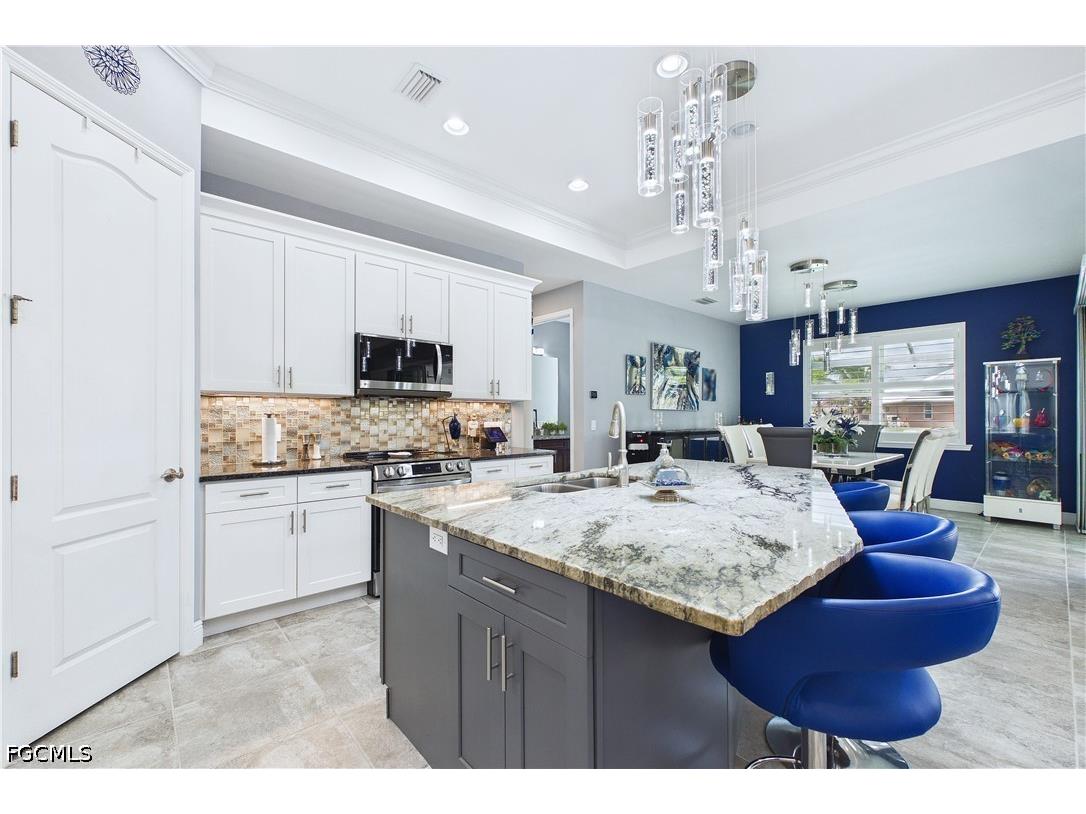 200 SW 30th Avenue Cape Coral FL 33991 2026017666 image18