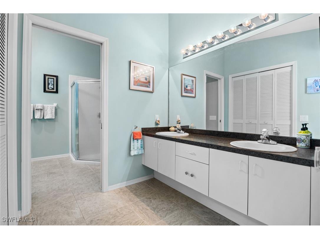 200 Saint James Way Naples FL 34104 225071956 image18