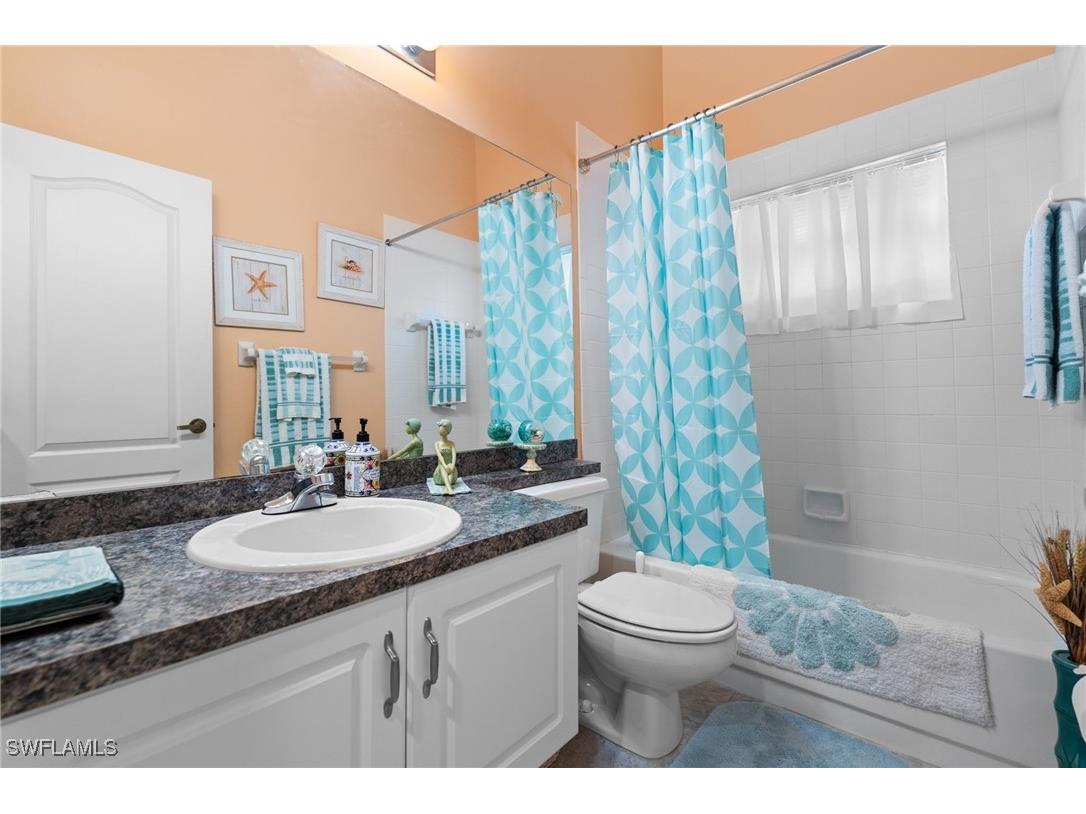 200 Saint James Way Naples FL 34104 225071956 image24