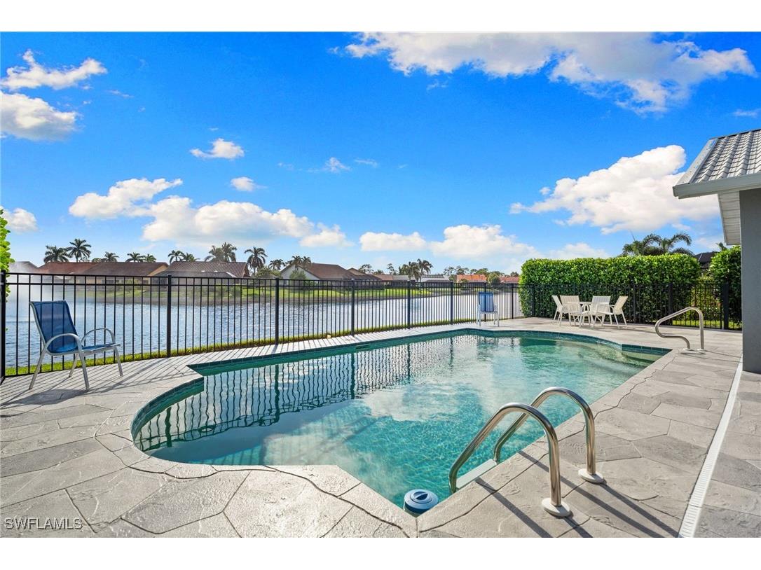 200 Saint James Way Naples FL 34104 225071956 image28