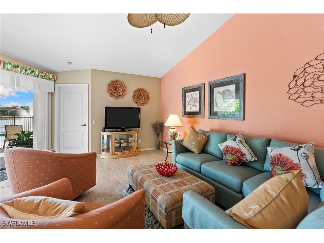 200 Saint James Way Naples FL 34104 225071956 image8