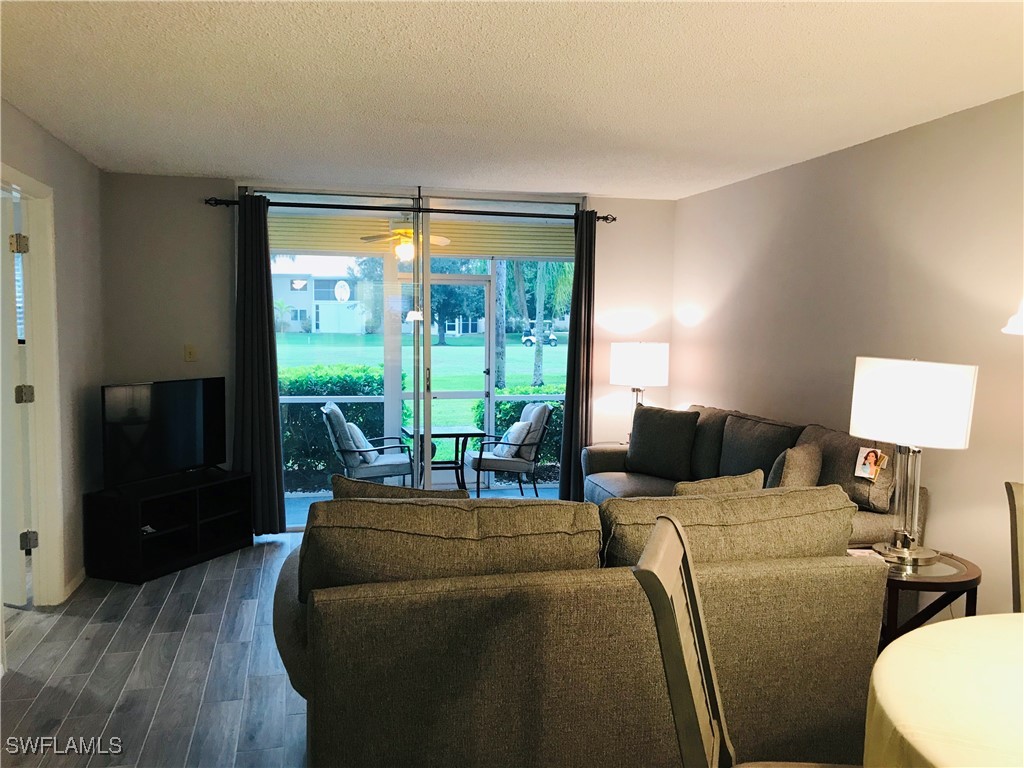 200 Turtle Lake Court #109 Naples FL 34105 225027060 image9