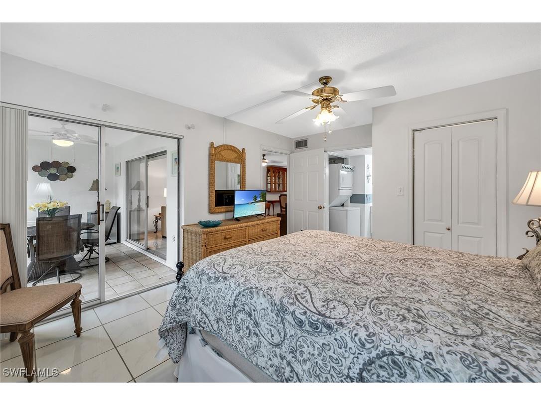 200 Valley Stream Drive #3B Naples FL 34113 226005672 image17