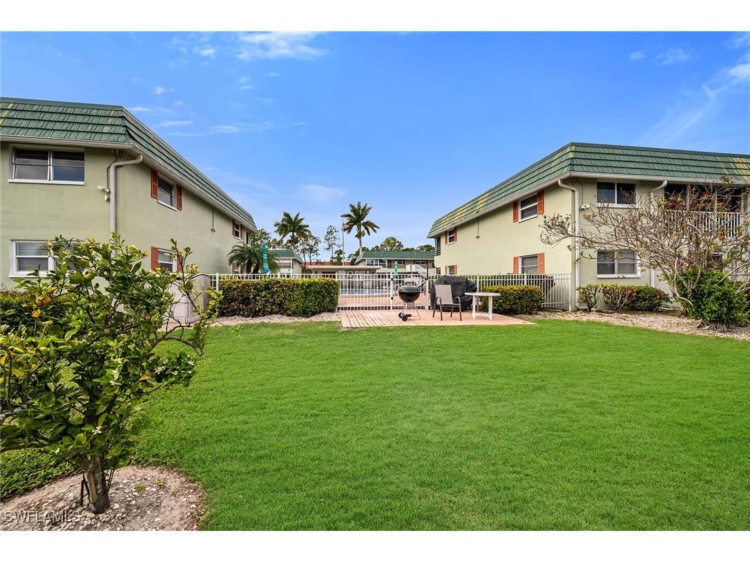 200 Valley Stream Drive #3B Naples FL 34113 226005672 image35