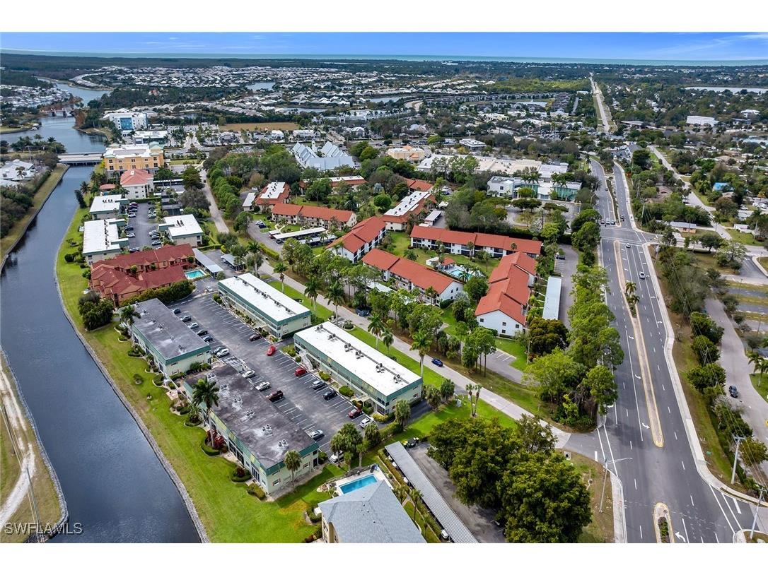 200 Valley Stream Drive #3B Naples FL 34113 226005672 image40