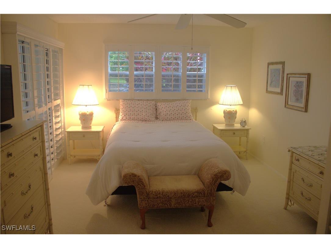 200 Valley Stream Drive #4C Naples FL 34113 225075667 image10