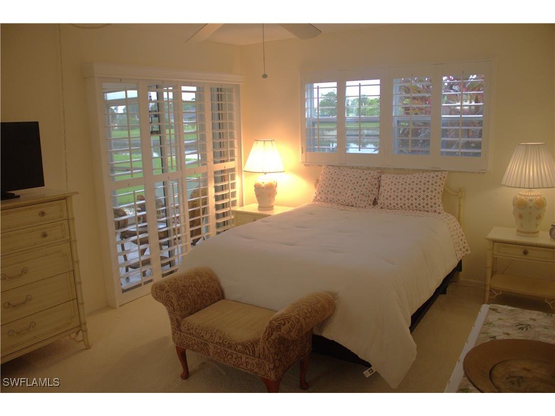 200 Valley Stream Drive #4C Naples FL 34113 225075667 image9