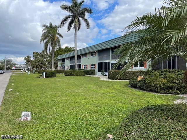 200 Valley Stream Drive #8B Naples FL 34113 226014985 image21