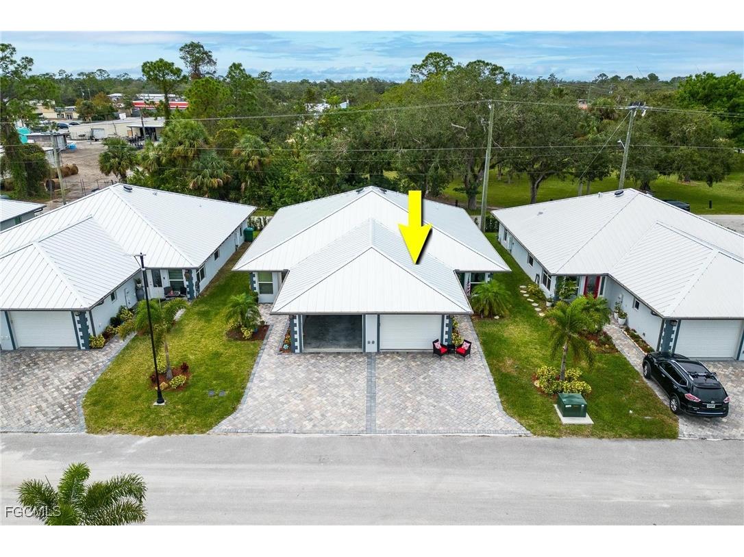 200 Village Circle #21 Labelle FL 33935 2025009648 image3