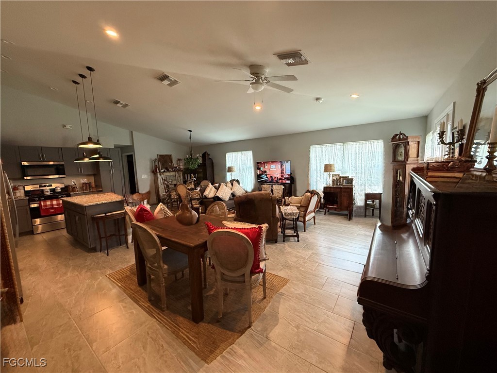 200 Village Circle #21 Labelle FL 33935 2025009648 image8