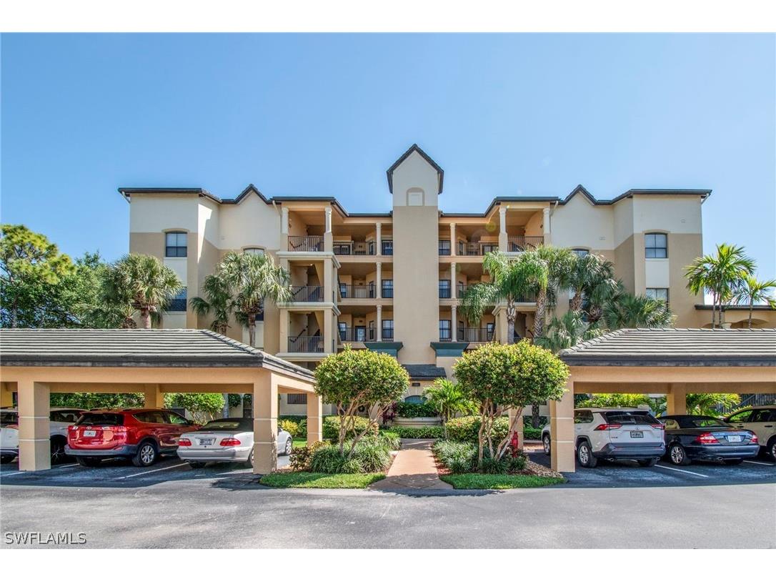 200 Vintage Circle #D-403 Naples FL 34119 224043746 image1