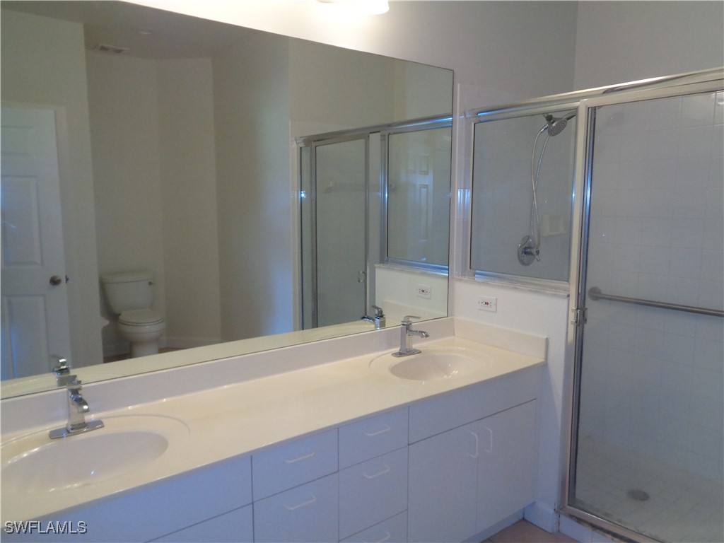 200 Vintage Circle #D201 Naples FL 34119 225038567 image16