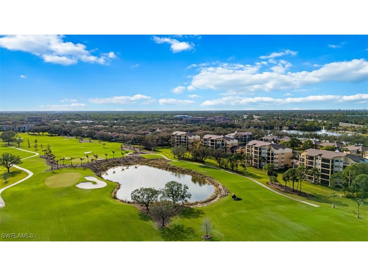 200 Vintage Circle #D304 Naples FL 34119 225076543 image1