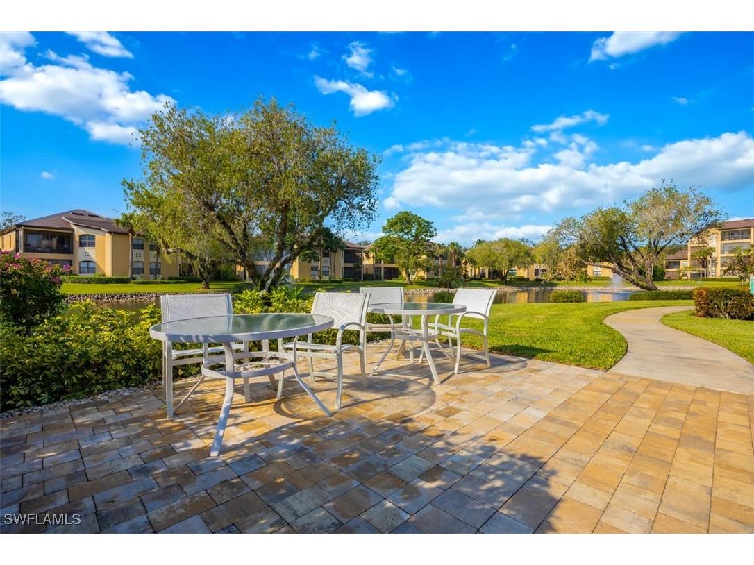 200 Vintage Circle #D304 Naples FL 34119 225076543 image33