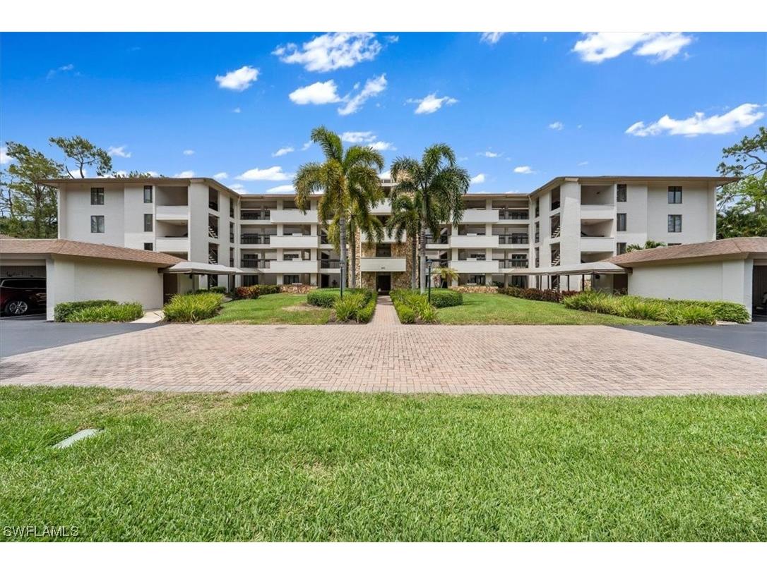 200 Wyndemere Way #B-204 Naples FL 34105 223032005 image1