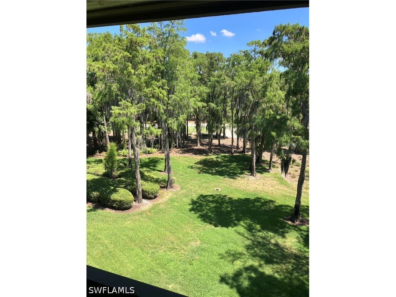 200 Wyndemere Way #B402 Naples FL 34105 226019726 image2