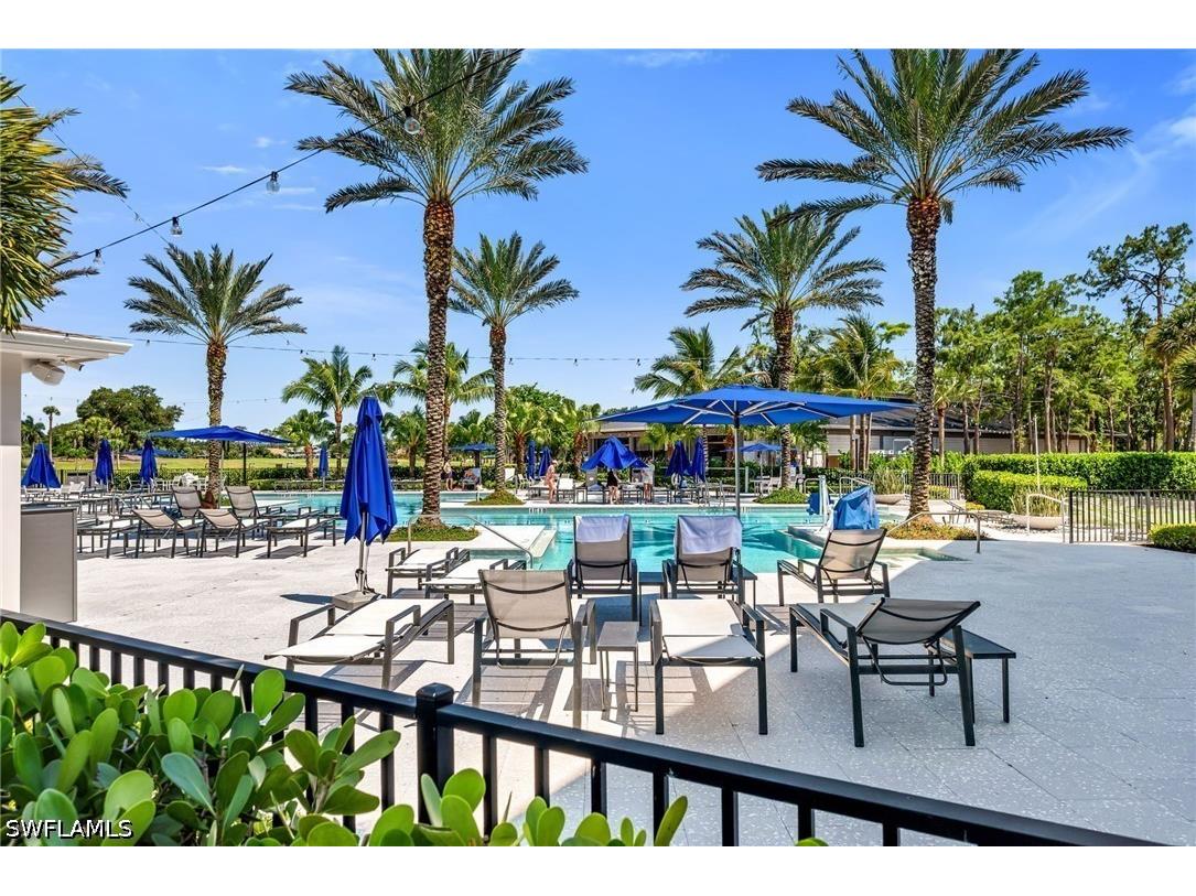 200 Wyndemere Way #B402 Naples FL 34105 226019726 image22