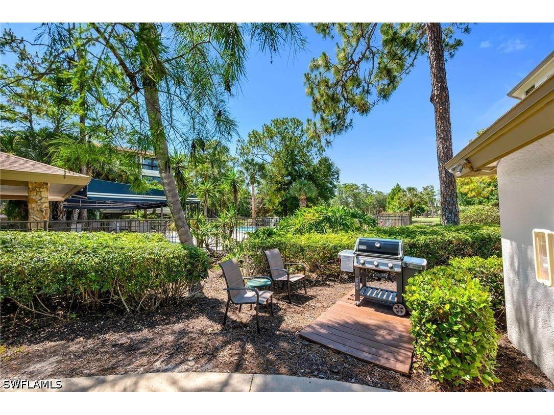 200 Wyndemere Way #B402 Naples FL 34105 226019726 image25