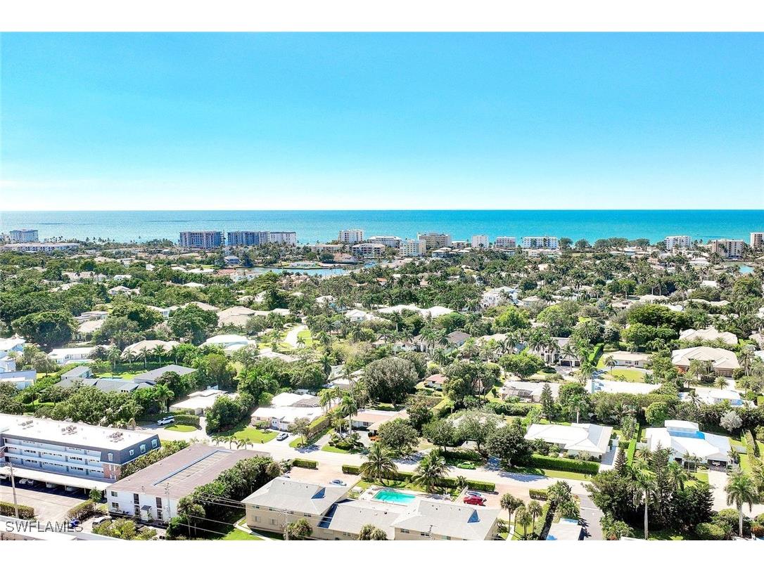 2000 Alamanda Drive #104 Naples FL 34102 225076157 image10