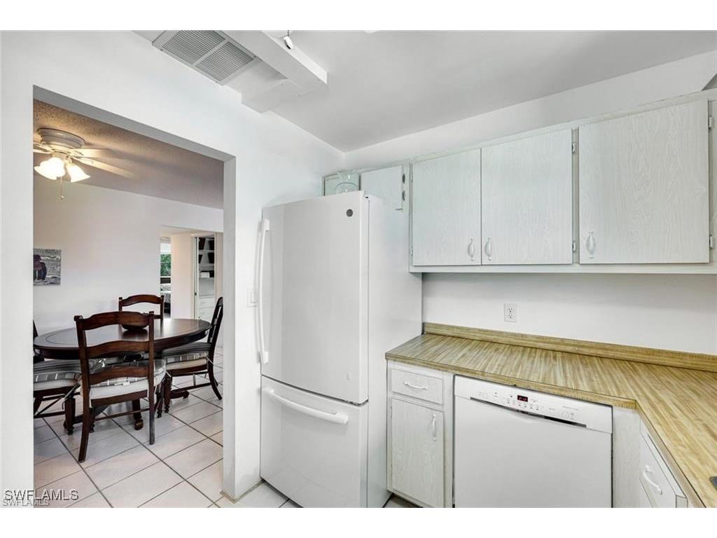 2000 Alamanda Drive #206 Naples FL 34102 225080177 image11