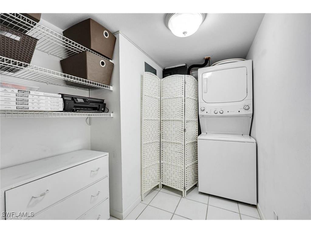 2000 Alamanda Drive #206 Naples FL 34102 225080177 image19