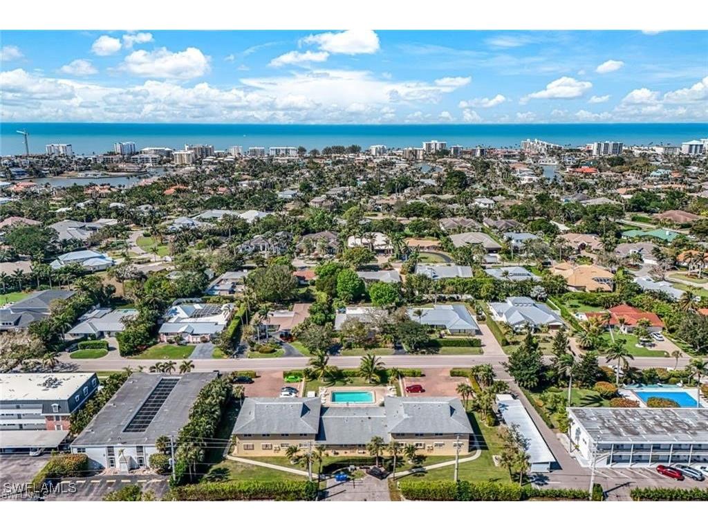 2000 Alamanda Drive #206 Naples FL 34102 225080177 image28