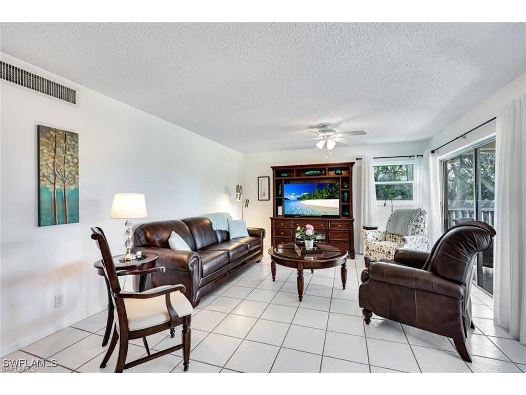 2000 Alamanda Drive #206 Naples FL 34102 225080177 image6