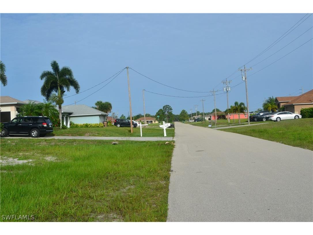 2000 NW 23rd Terrace Cape Coral FL 33993 220039587 image1