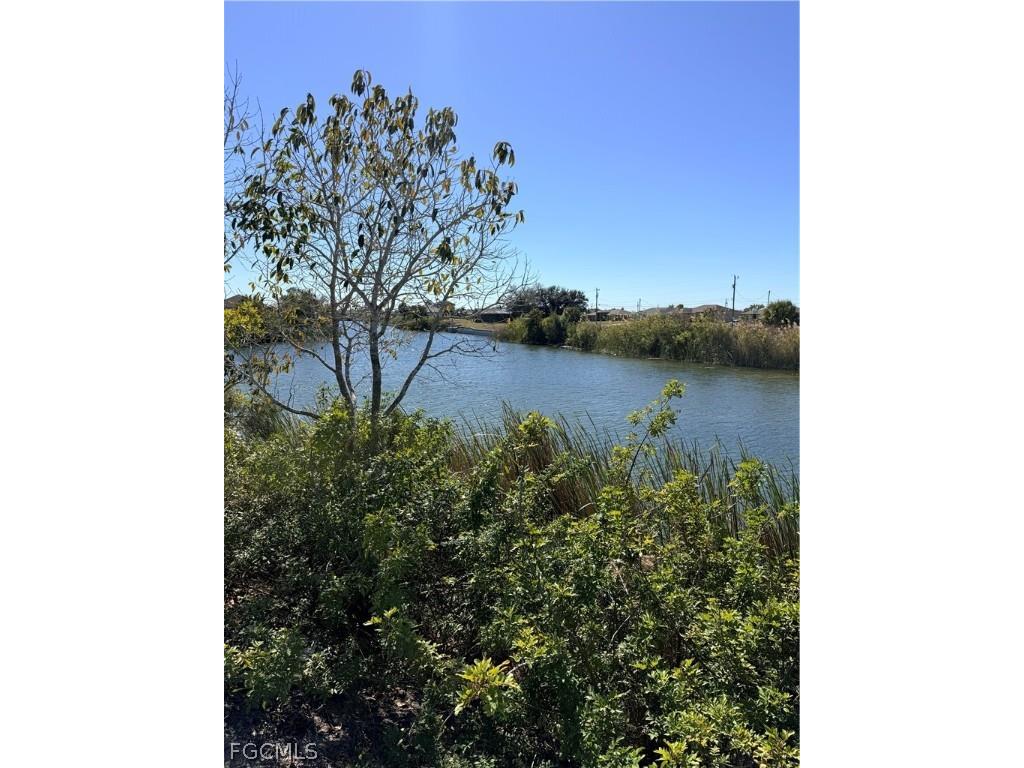 2000 NW 9th Avenue Cape Coral FL 33993 2026006648 image3