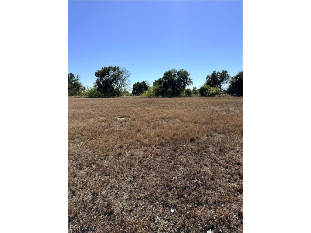 2000 NW 9th Avenue Cape Coral FL 33993 2026006648 image6