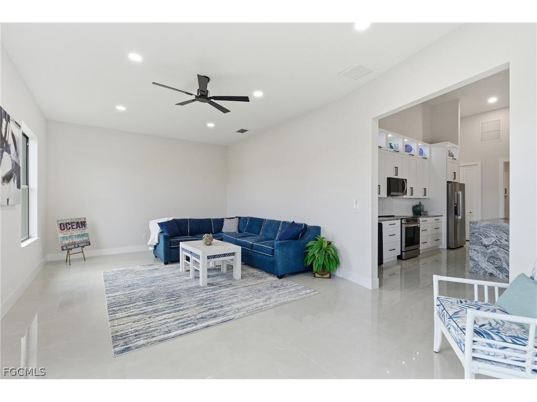 2000 SW 30th Terrace Cape Coral FL 33914 2026008892 image17