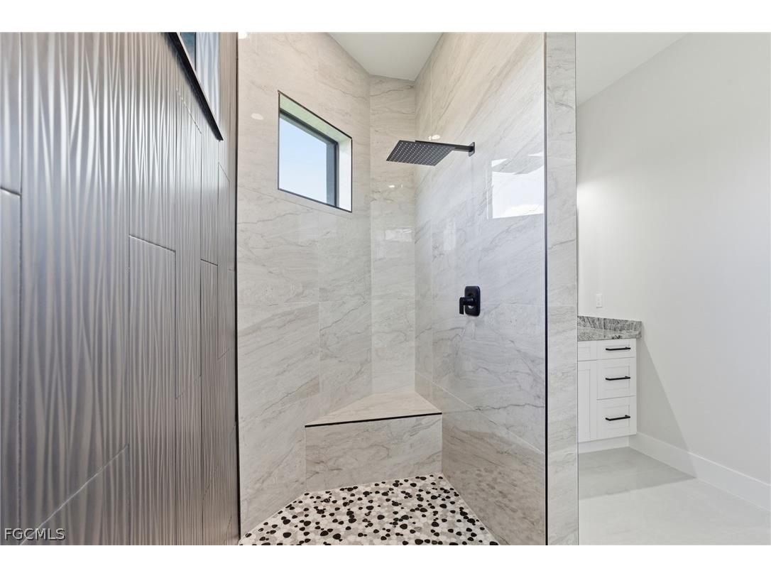 2000 SW 30th Terrace Cape Coral FL 33914 2026008892 image24
