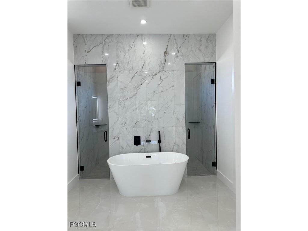 2000 SW 31st Terrace Cape Coral FL 33914 2025000934 image19