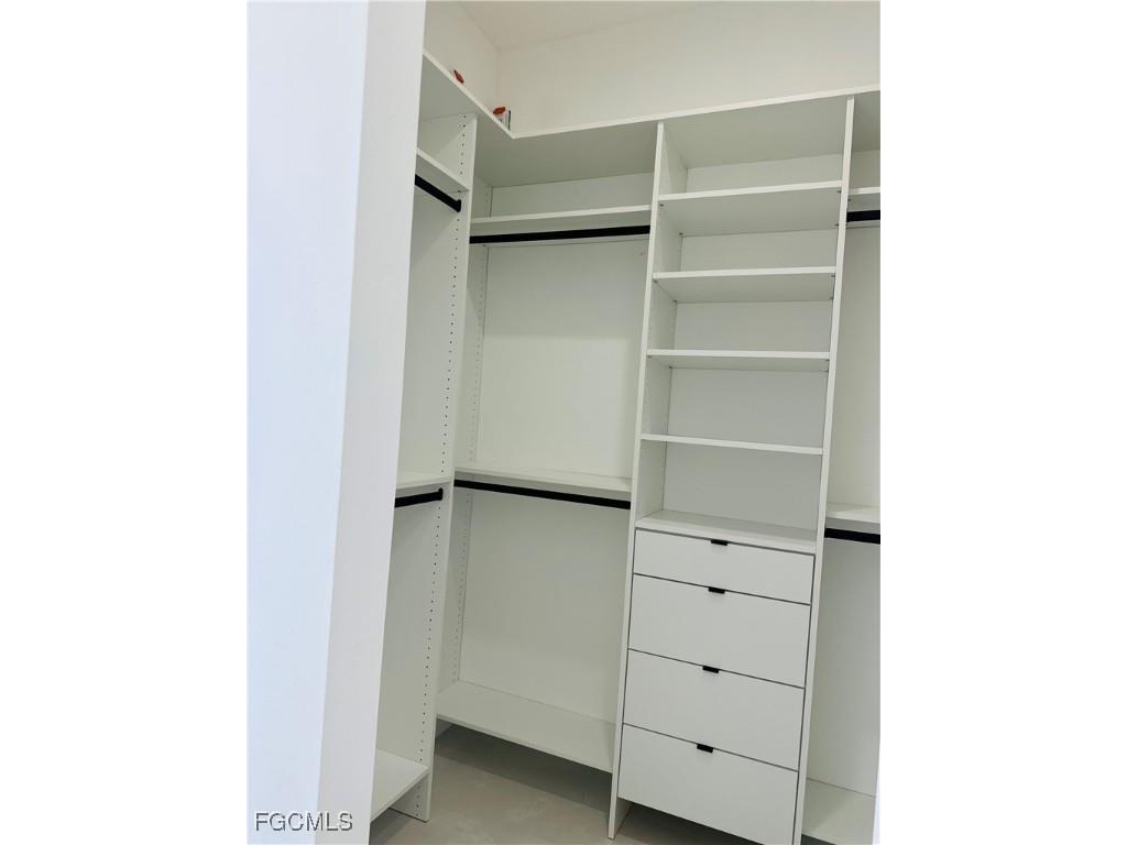 2000 SW 31st Terrace Cape Coral FL 33914 2025000934 image20