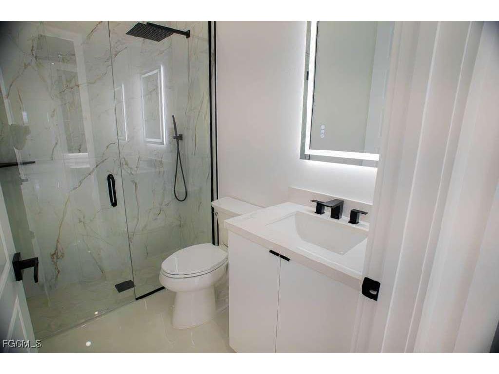 2000 SW 31st Terrace Cape Coral FL 33914 2026004465 image13