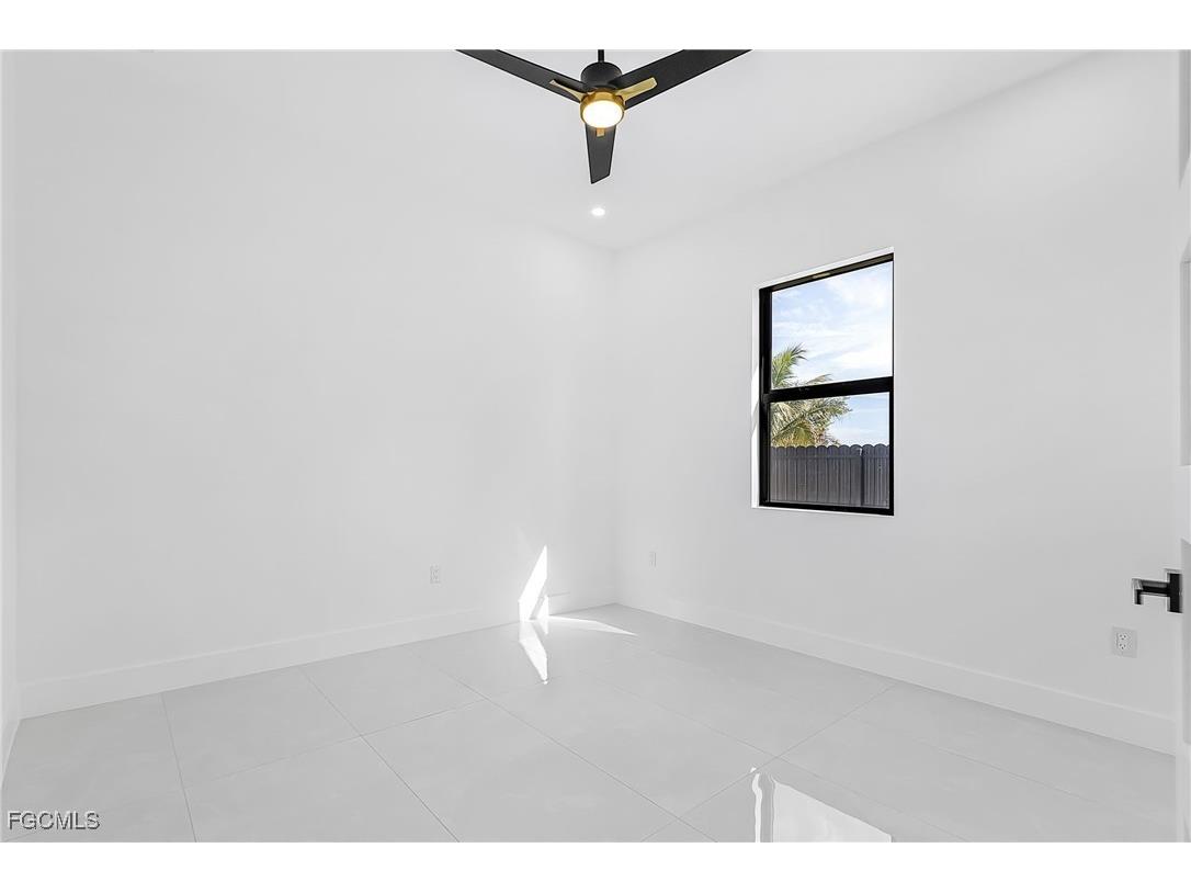 2000 SW 31st Terrace Cape Coral FL 33914 2026004465 image14