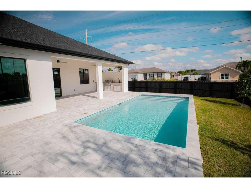 2000 SW 31st Terrace Cape Coral FL 33914 2026004465 image18