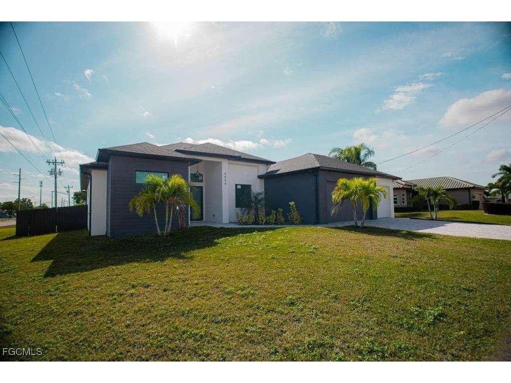 2000 SW 31st Terrace Cape Coral FL 33914 2026004465 image3