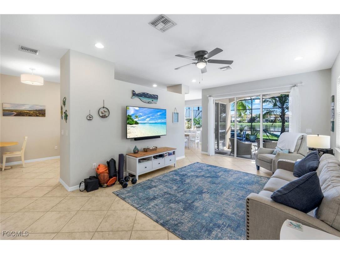 20007 Larino Loop Estero FL 33928 2025006407 image5