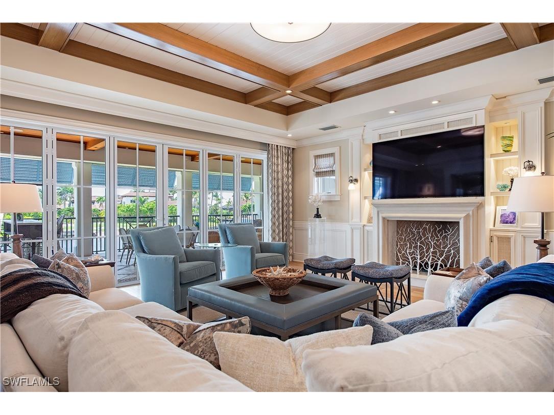 2001 4th Street S Naples FL 34102 225085070 image6