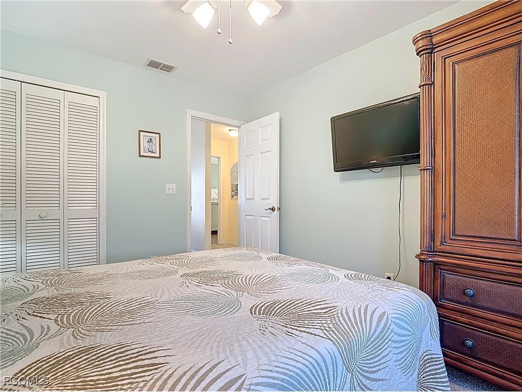 2001 Corona Del Sire Drive North Fort Myers FL 33917 2025009320 image21