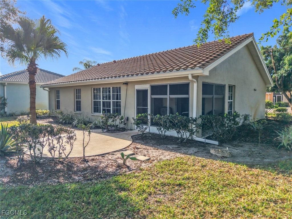 2001 Corona Del Sire Drive North Fort Myers FL 33917 2025009320 image26