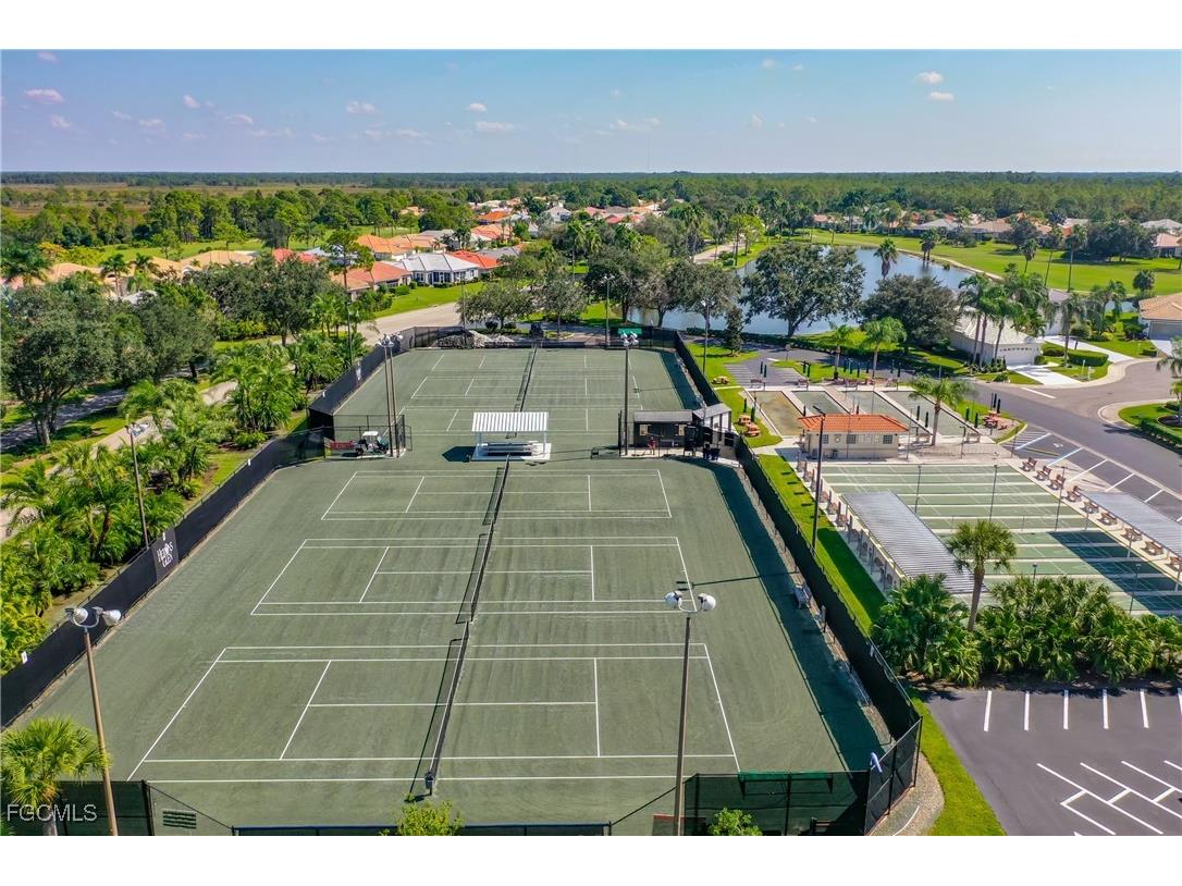 2001 Corona Del Sire Drive North Fort Myers FL 33917 2025009320 image37